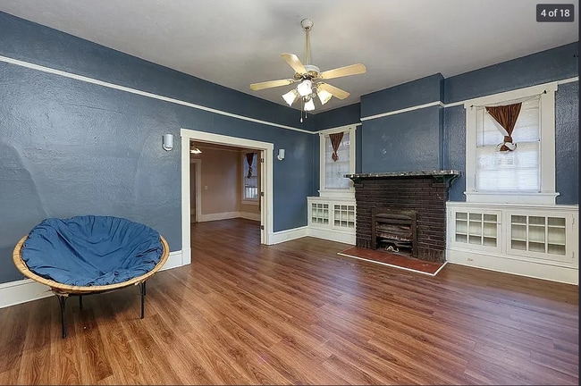 Photo - 2904 Beacon Ave