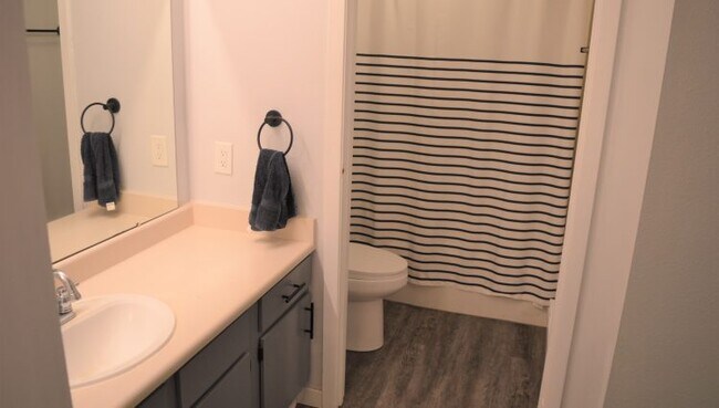Photo - 5333 Brody Dr Unit 201