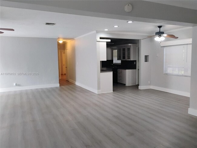 Photo - 2600 SW 9th Ave