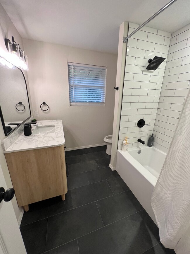 Photo - 3424 Parker Dr