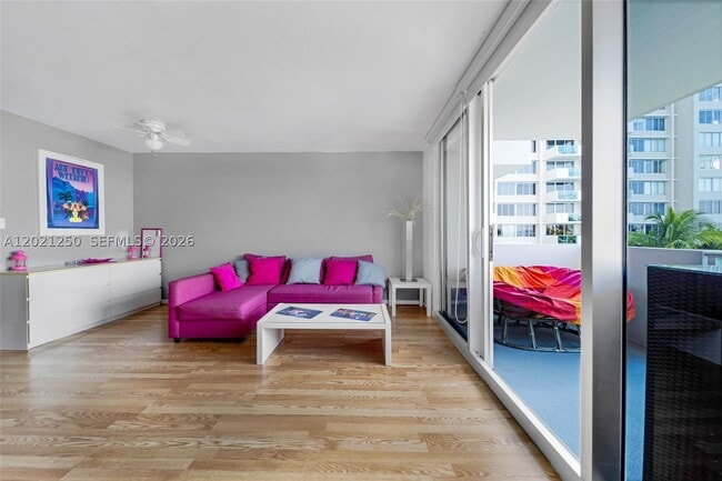 1200 West Dr Unit 327