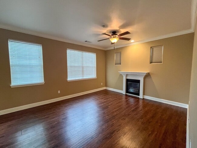 Photo - 3-bedroom, 3-bath home in Orland