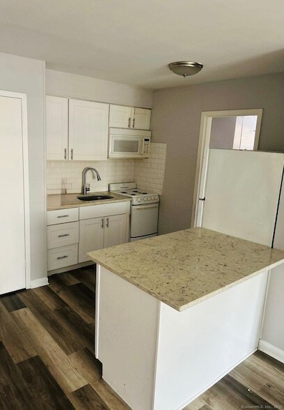 Building Photo - 80 Taft Ave Unit 7 Rental