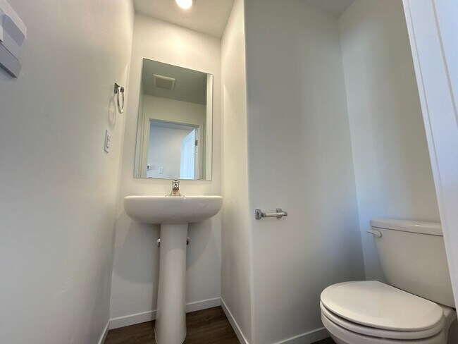 Photo - Pet Friendly Dr Horton Home