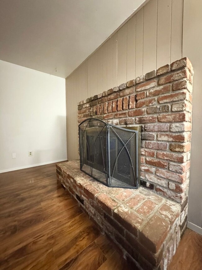 Photo - Westside - Close to Shopping