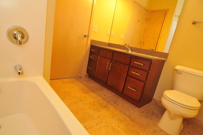 Bathroom - Baldwin Corners Apartments