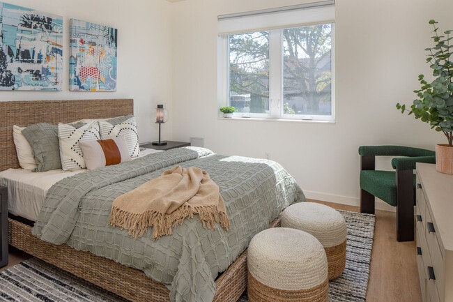The Frankie apartments — community photo