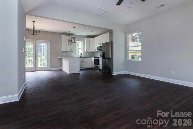 Photo - 2915 Ross Ave
