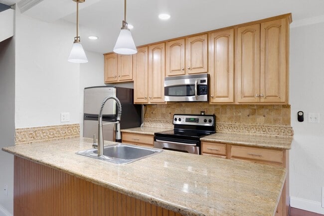 Photo - 1355 42nd Ave #2 Unit 2