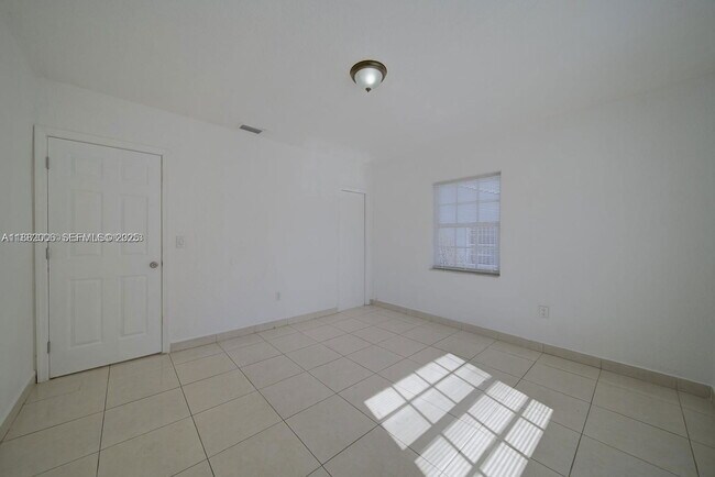 Photo - 1471 NW 93rd St