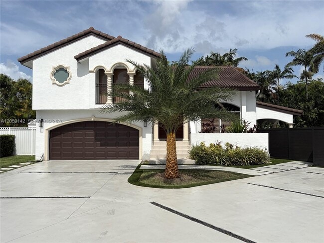 Building Photo - 6610 SW 104th Ct