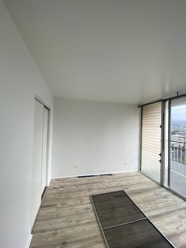 Photo - Convenient 1 Bedroom, 1 Bath, 1 Parking  Near Waikiki