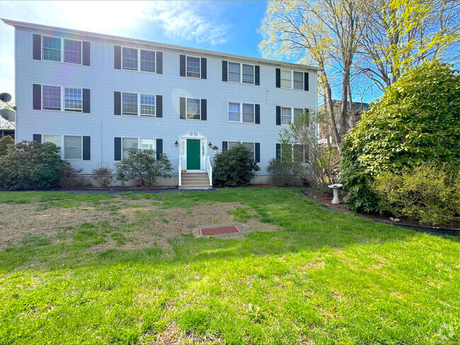 Building Photo - 73 Cedar St Unit B3 Rental