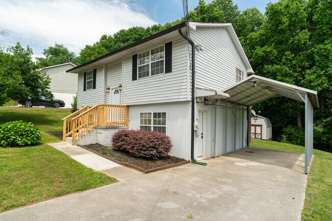 Photo - 3312 Kendallmac Ln