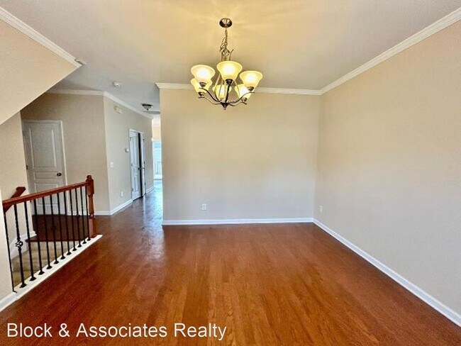 Photo - 4 br, 3.5 bath House - 705 Keystone Park D...