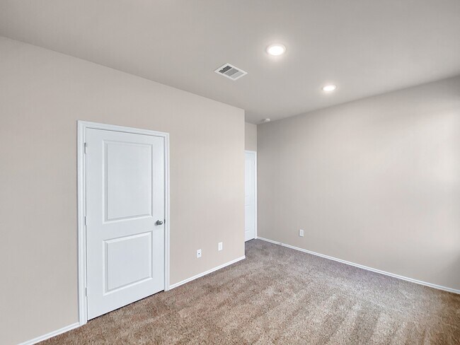 13067 Clear View Dr