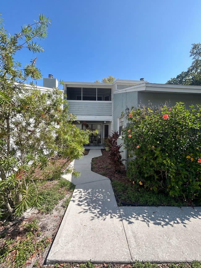 Building Photo - 4001 Rosepointe Ct
