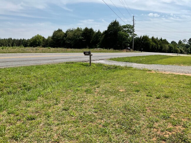 Photo - Cute Doublewide Home For Rent In West Lincoln County