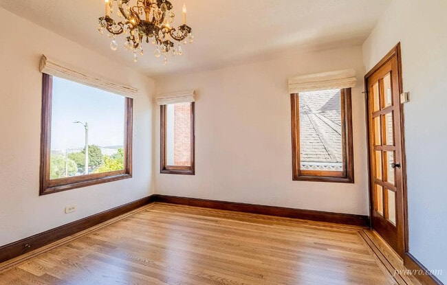 Photo - 370 Yerba Buena Ave