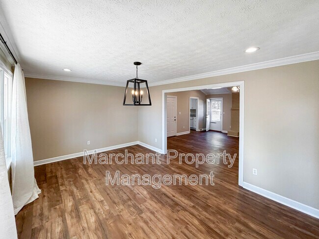 102 Longview Terrace