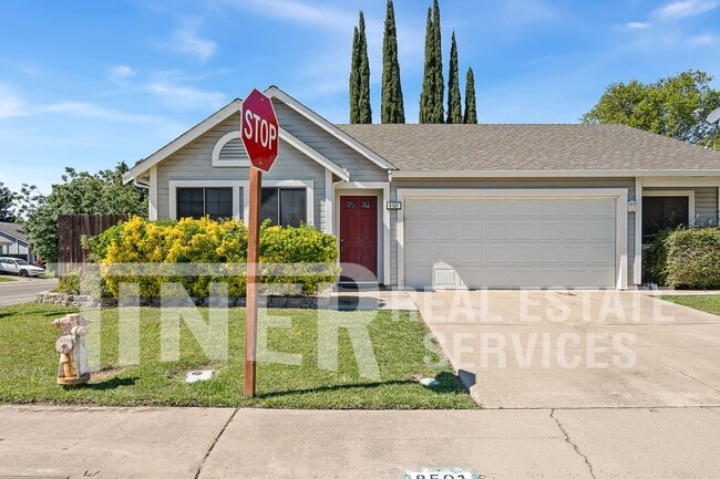 Photo - 8501 Yellowtail Way