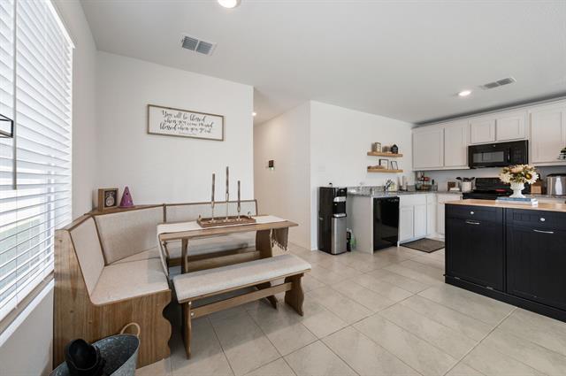 Photo - 130 Herman Ln