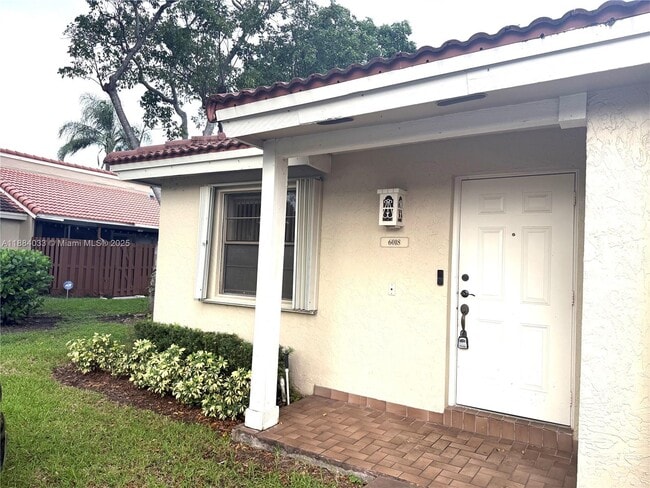 Photo - 6018 NW 172nd Terrace