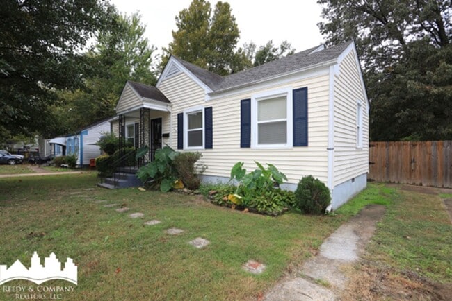 Photo - 965 Dillworth St
