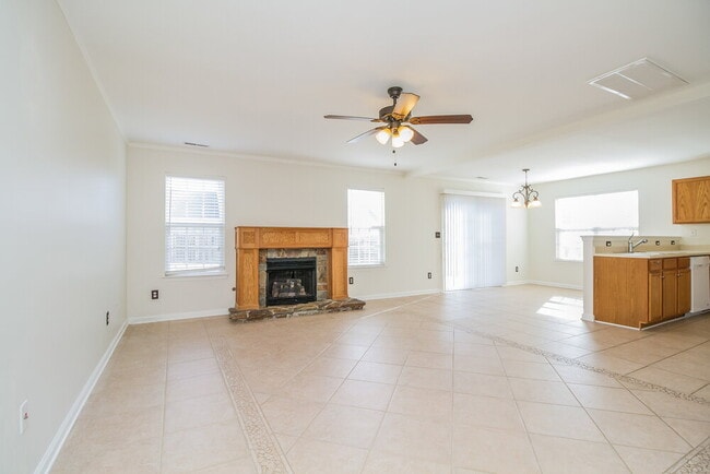 Photo - 1419 Weston Ln