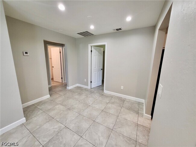 4184 Pine Drop Ln