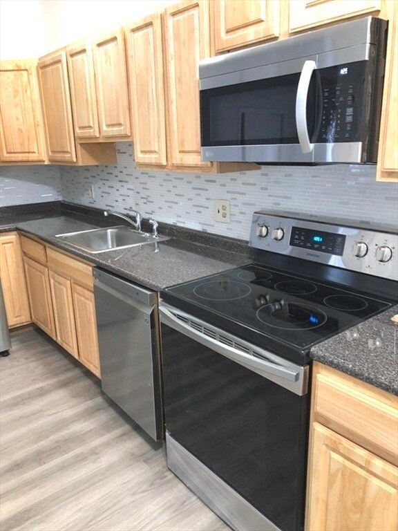 Photo - 110 Berkshire St Unit #3