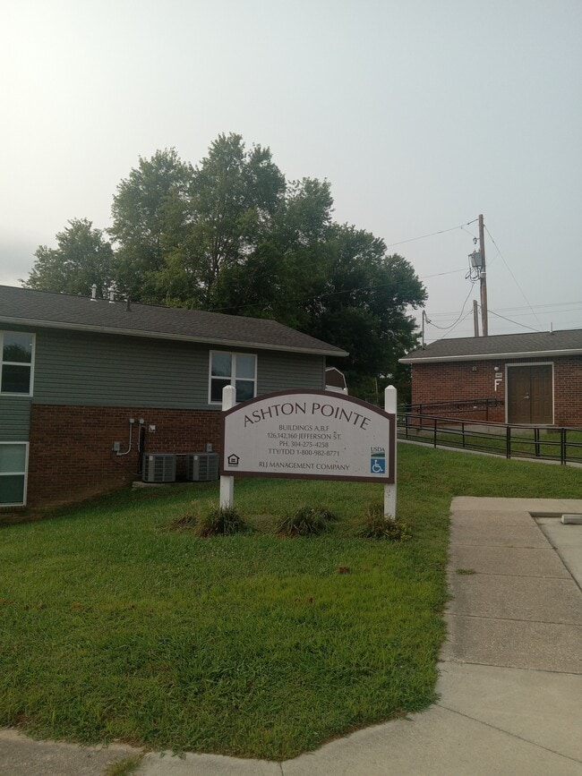 Building Photo - Ashton Pointe Rental