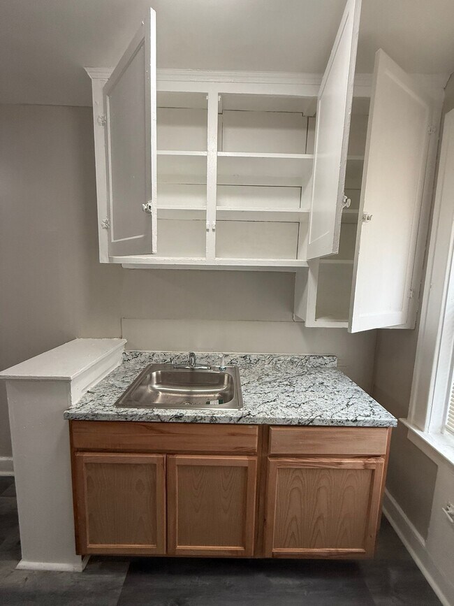 Photo - 11255 Charlemagne Ave Unit 1