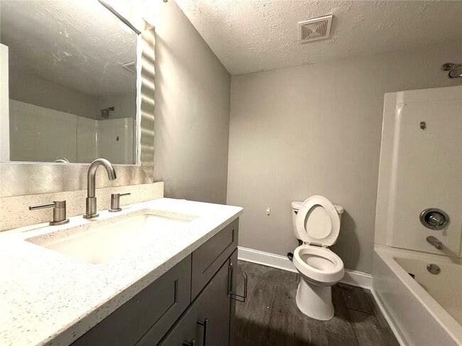 Photo - 1217 Harbins Rd NW