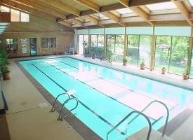 Photo - 2BR/2BA, vaulted ceilings, pool, parking, W/D included, more! (SC308)