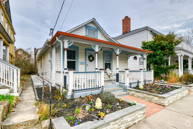 Building Photo - 81 Stockton Ave Rental