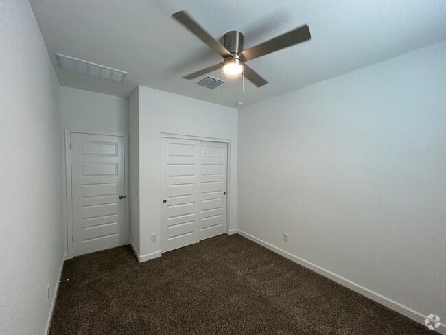 Building Photo - 2 Weeks Free Rent! Brand New 3-Bedroom Hom... Rental