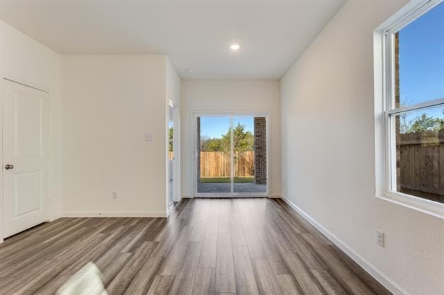 Photo - 2101 Burnwood St