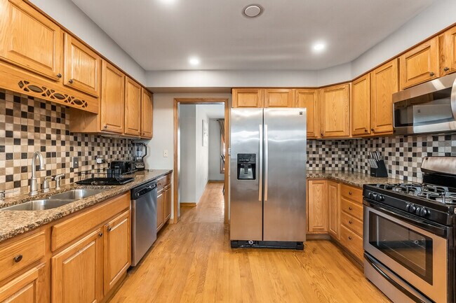 Photo - 336 N Walnut St Unidad ID1285073P