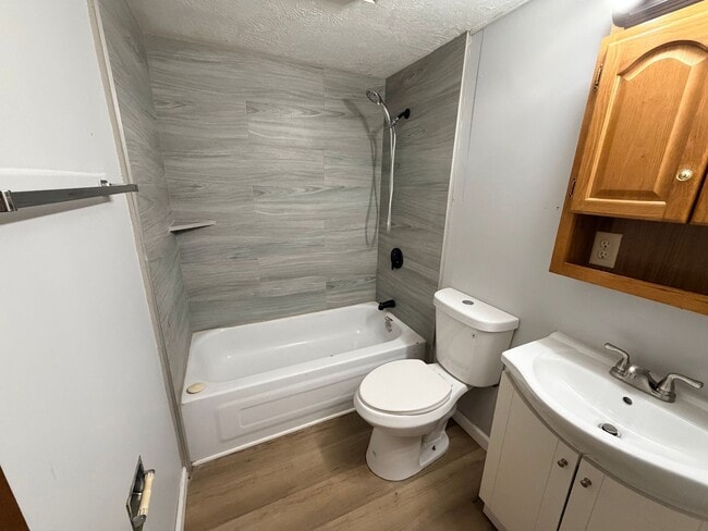 Photo - MadKooy-419 W 27th - New Unit 1C