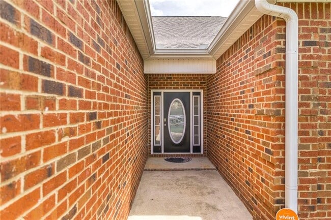 Photo - 104 Bryce Dr