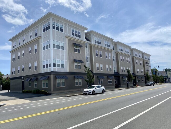 Burnham Apartment Homes