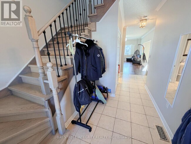 Photo - 78 Glendower Crescent