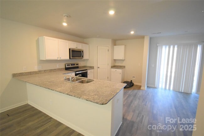 Photo - 569 Calvin Sowers Rd