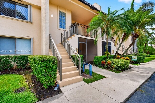 Photo - 16431 Blatt Blvd Unidad 202