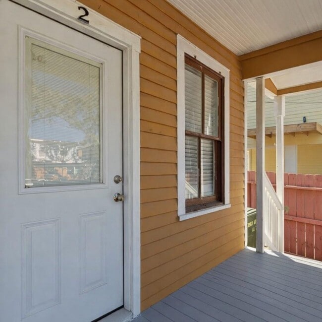 Photo - Cozy 1-bedroom 1-batn duplex on Galveston Island