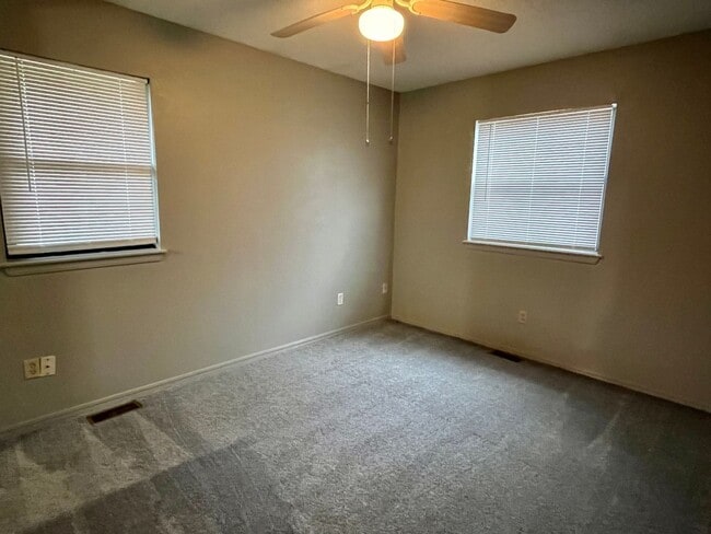 Photo - Beautiful Remodeled Mustang Home!