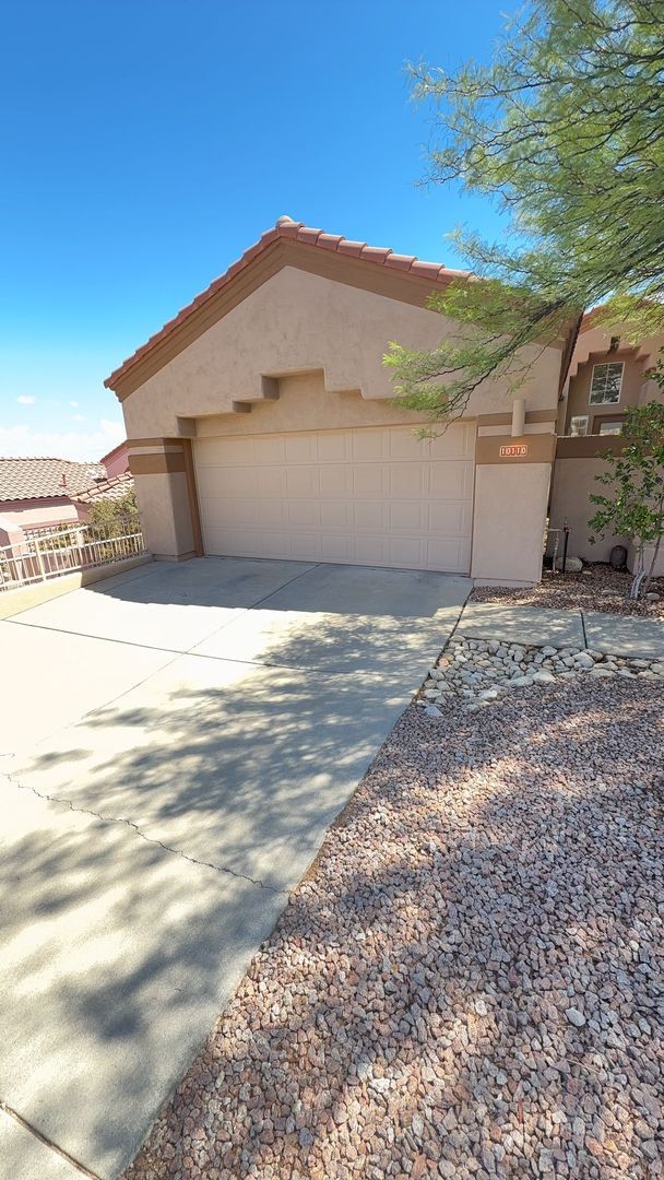 Photo - 10110 N Bighorn Butte Dr