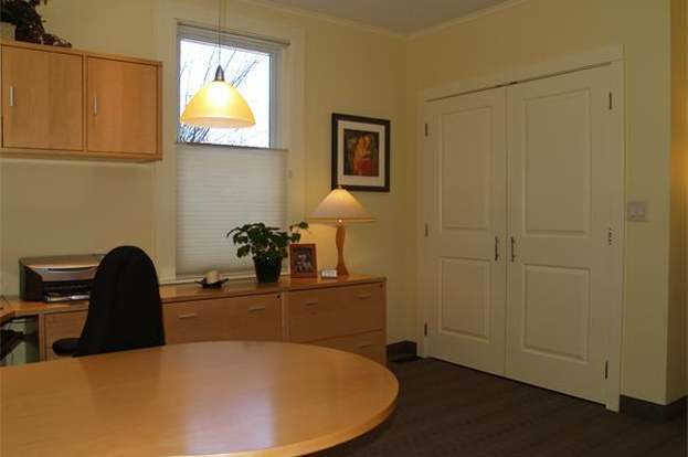 Photo - 8 Webster St