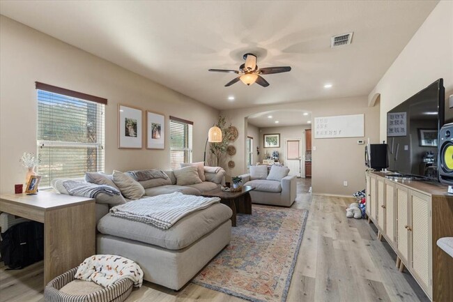 Photo - 11828 Hartley Cove